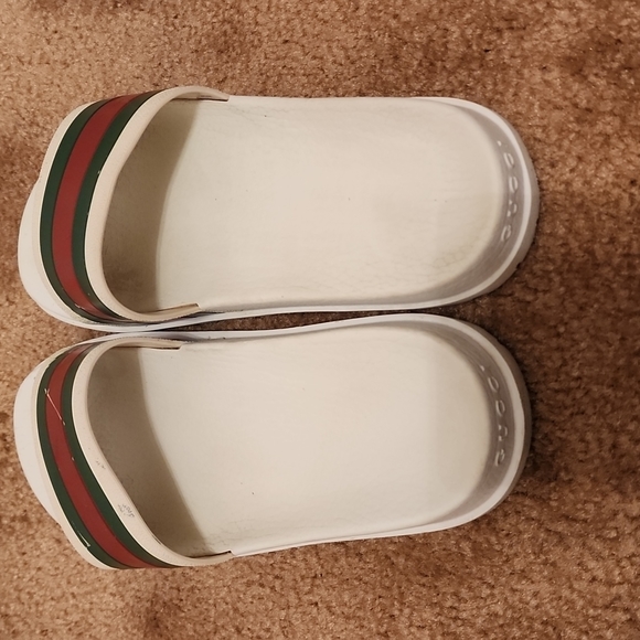 Gucci Men's Slides - Picture 6 of 16
